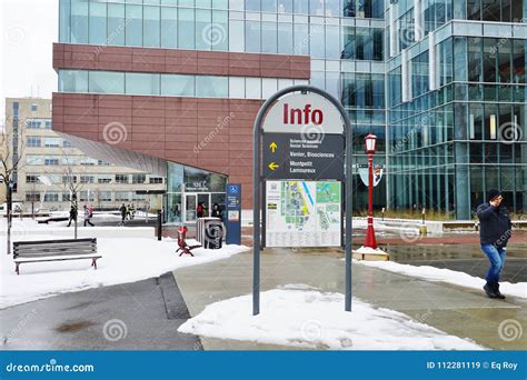 The Campus of the University of Ottawa, Canada Editorial Stock Image ...