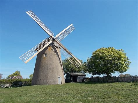 Bembridge Windmill - National Trust - Best Of Isle Of Wight