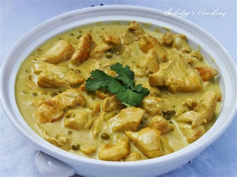 Schotzy S Cooking Eminc De Poulet Au Curry Petits Pois