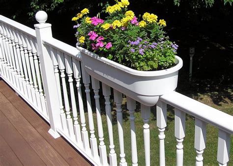 20 Creative Deck Railing Ideas For Inspiration