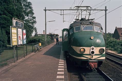 Toen In Almelo De Riet Heeft Al Bijna Honderd Jaar Een Eigen Station