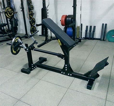 Incline Lever Row – Edge Fitness Systems