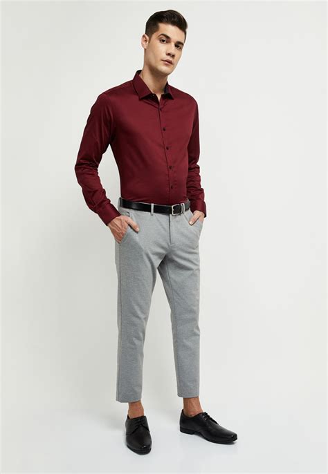 Buy Men Solid Full Sleeves Slim Fit Formal Shirt Online At Just Rs 999