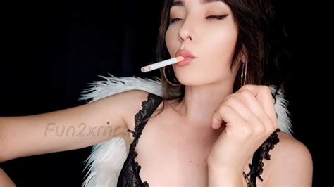 Brunette Goddess Encourages You To Smoke Marlboro Red Miss Sara Miss Sara Clips4sale