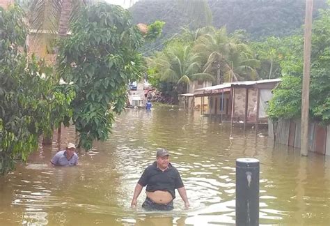 Continúa alertas roja y naranja por inminente desborde de ríos El