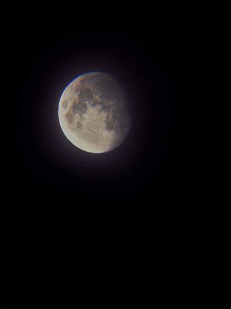 My first attempt to capture the moon : r/astrophotography