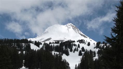 Mount Hood Ski Slopes in Oregon image - Free stock photo - Public ...