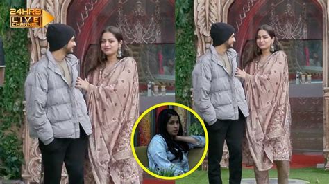 Bigg Boss 17 Live Munawar Or Ayesha Ne Kiya Khullam Khulla Pyar Ka