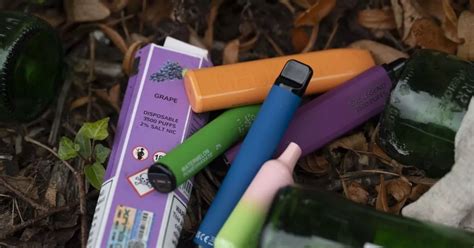 Disposable Vapes Set To Be Banned In Ireland As Minister For Health