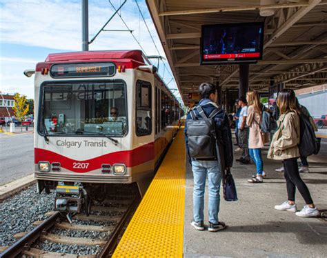 Calgary Transit On Twitter Ctriders When Riding On Transit Please Be