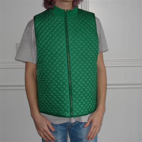 Liz Claiborne Women S Green Gilet Depop