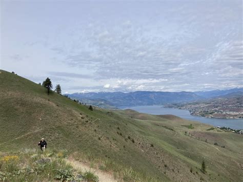 5 Best hikes near Lake Chelan - Ordinary Adventures