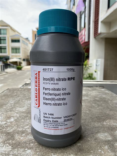 iron III nitrate nonahydrate RPE for analysis 1 กโลกรม ขวด ยหอ