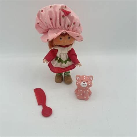 Vintage Strawberry Shortcake Doll With Custard Cat And Comb EBay