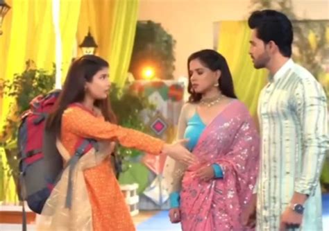 Yeh Rishta Kya Kehlata Hai Spoiler Abhira Tries To Run Away From