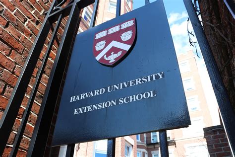 Harvard Prof Hochschild Apologizes For Comments On Rufo Extension