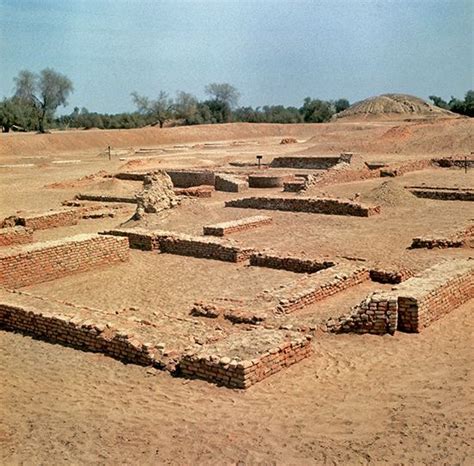 Harappa - Historic Places and Locations | Civilization history, History ...