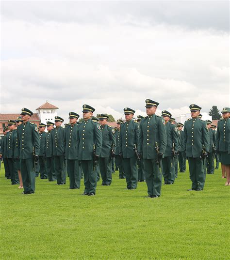 Escuela Militar De Cadetes Esmic Inicio