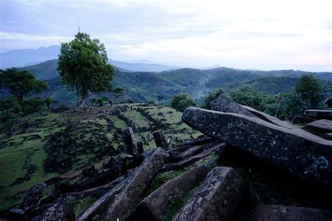 Gunung Padang Indonesia Megalithic Pyramid With Pieces That Could Be