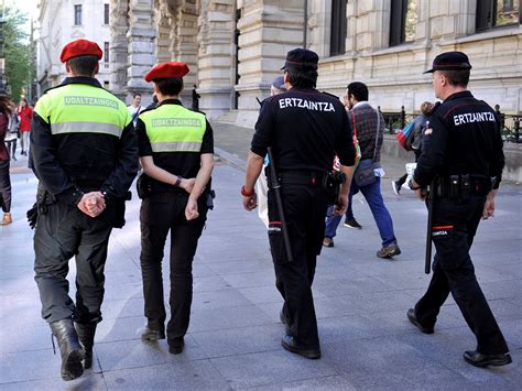 Bilbao Refuerza La Vigilancia Y Seguridad En Las Zonas Comerciales