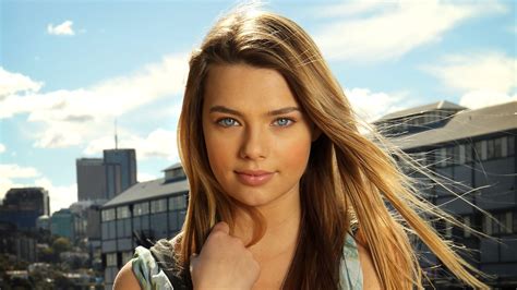 Blonde K Actresses Girl Actress Indiana Evans Woman Blue Eyes