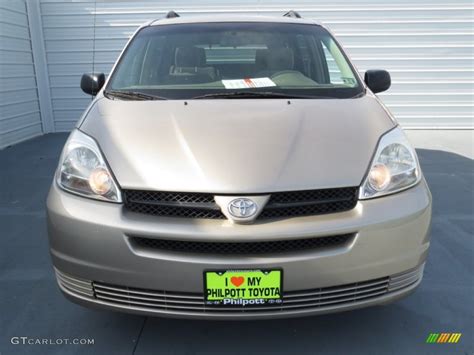 Desert Sand Mica Toyota Sienna Le Photo Gtcarlot