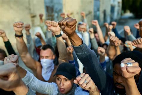 Moradores De Vespasiano Em Mg Se Unem Em Protesto Saiba O Motivo