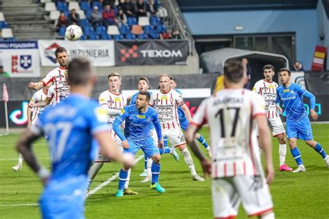 Stal Rzeszów vs Resovia Dla kogo 90 Derby Rzeszowa Zapowiedź