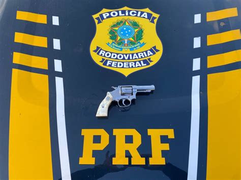 Prf Em Alagoas Prende Homem Por Porte Ilegal De Arma De Fogo — Polícia Rodoviária Federal