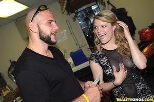 Hardcore Sexy Legs Fuck XXX Dessert