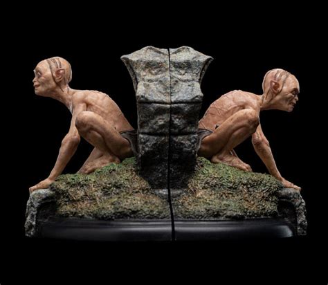 The Lord Of The Rings Gollum And Smeagol In Ithilien Miniature Statue Set