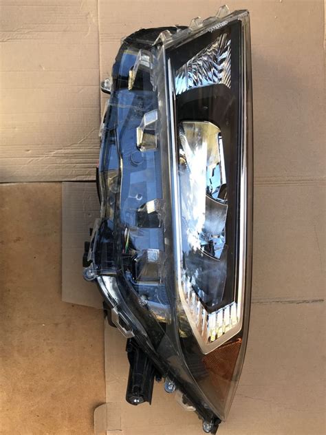 Фара Toyota Rav4 2019 2020 2021 2022 USA оригінал фара тойота рав4: 200 ...