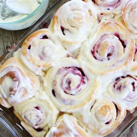 Raspberry Sweet Rolls Recipe