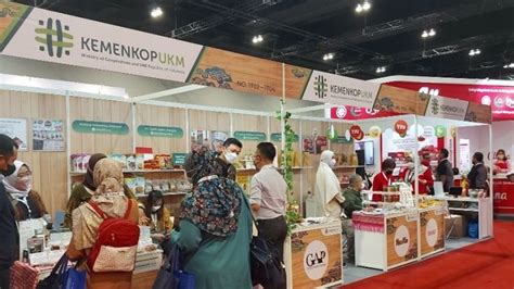 Menilik Upaya Pemerintah Globalkan Produk Halal Indonesia