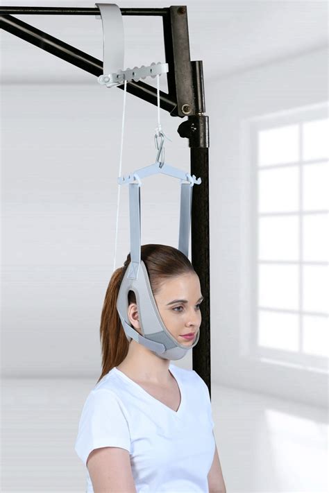 Tynor Cervical Traction Kit Sitting With Weight Bag Size UN B