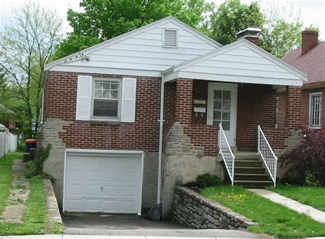 6937 Bramble Ave Cincinnati Oh 45227 See Est Value Schools And More