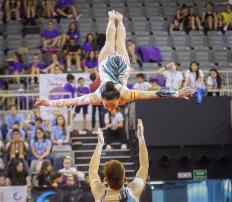 Fotos Las increíbles piruetas de los gimnastas en el Open