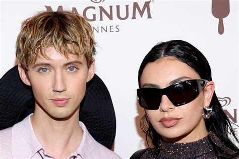 Troye Sivan Hits Back At Homophobic Blind Item About Charli XCX Tour