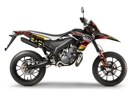 Motorrad Vergleich Rieju MRT 50 SM Trophy 2023 Vs Derbi Senda DRD