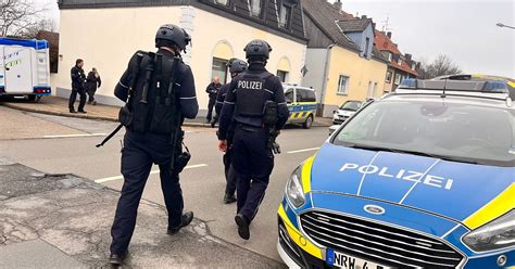 Zwangsr Umung Nach Sek Einsatz In Essen Ohne Zwischenf Lle Nordrhein