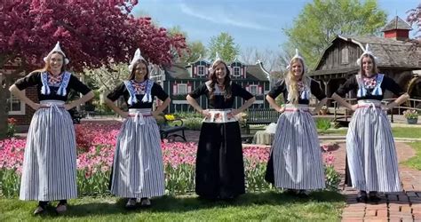 Iowa Springtime Tradition Tulip Time Festival Pella May 6 7 And 8