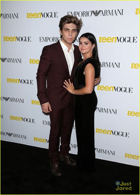 Ariel Winter Kisses Boyfriend Laurent Gaudette At Teen Vogue's Young ...