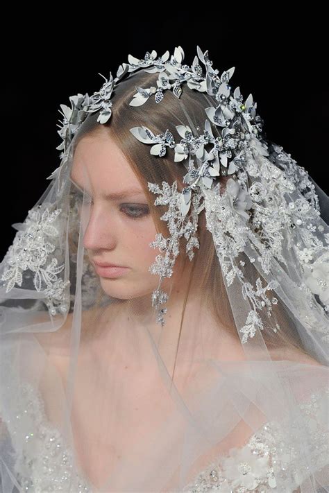 Like No Other Runway Gorgeous Zuhair Murad Bridal Bridal Veils And