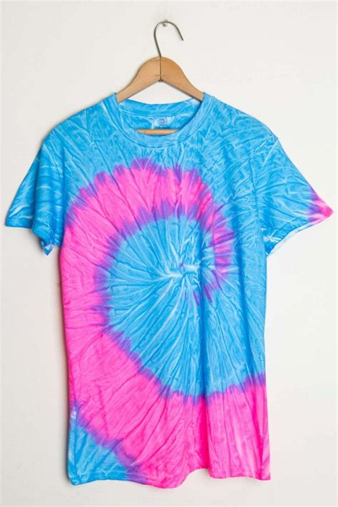 Tie Dye Shirts Pink And Blue Tie Dye Shirts Tie Dye Dye Shirt