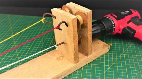 How To Make A Simple Rope Making Machine Diy Youtube