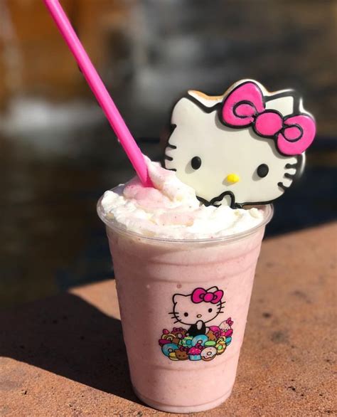 Hello Kitty Café （╹ ╹）♡ Pink Drink And Cookie Hello Kitty Cute