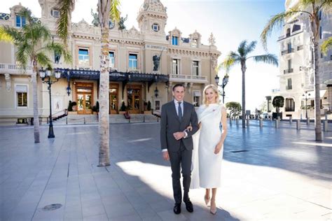 Le prince Charles Philippe d Orléans et Naomi en plein bonheur à Monaco