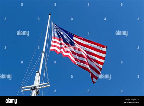 Fort Mchenry Flag High Resolution Stock Photography And Images Alamy