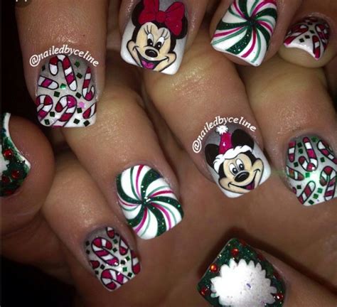 Super Cute Festive Christmas Nails Nail Art Disney Disney Christmas Nails Christmas Nails