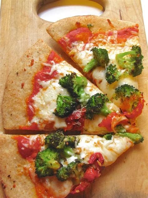 Pizza With Garlicky Broccoli And Sun Dried Tomatoes Island Bakes